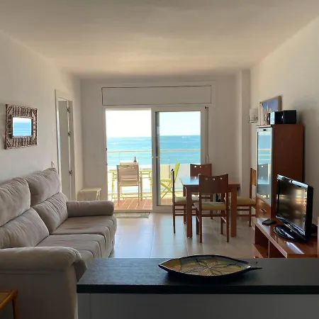Apartment Miramar 44 Roses