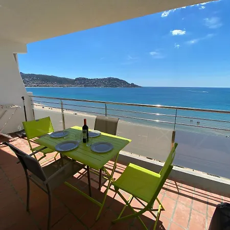 Apartment Miramar 44 Roses