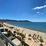 Miramar 44 Apartment