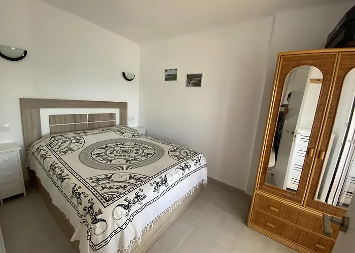 Miramar 44 דירה *